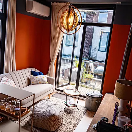 Homestay Hofstad - And The Hague