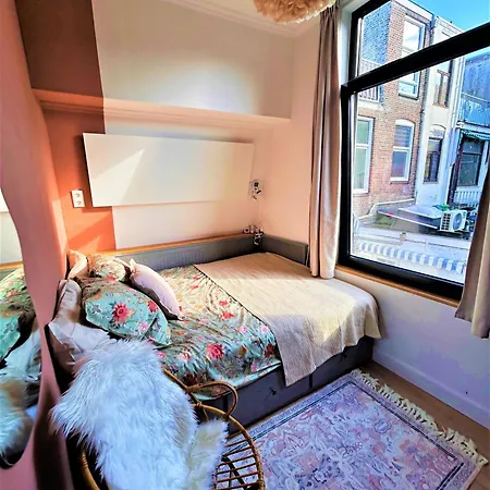 Homestay Hofstad - And