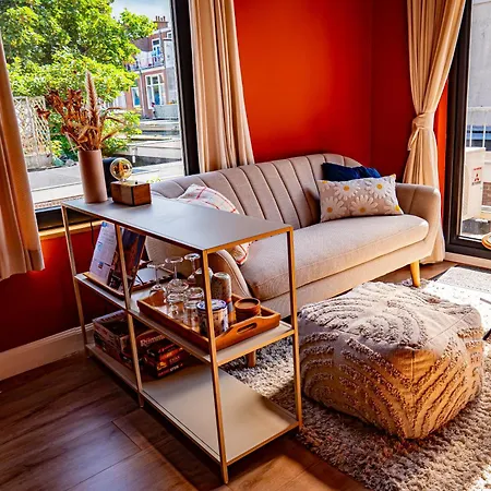 Homestay Hofstad - And *